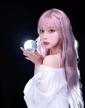 Fantrie Artist #4. 일상 속의 비일상, 오지은