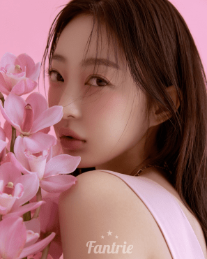 EXiD 혜린, 팬트리와 함께 한 봄 화보 ‘Spring of Fantrie’ 공개